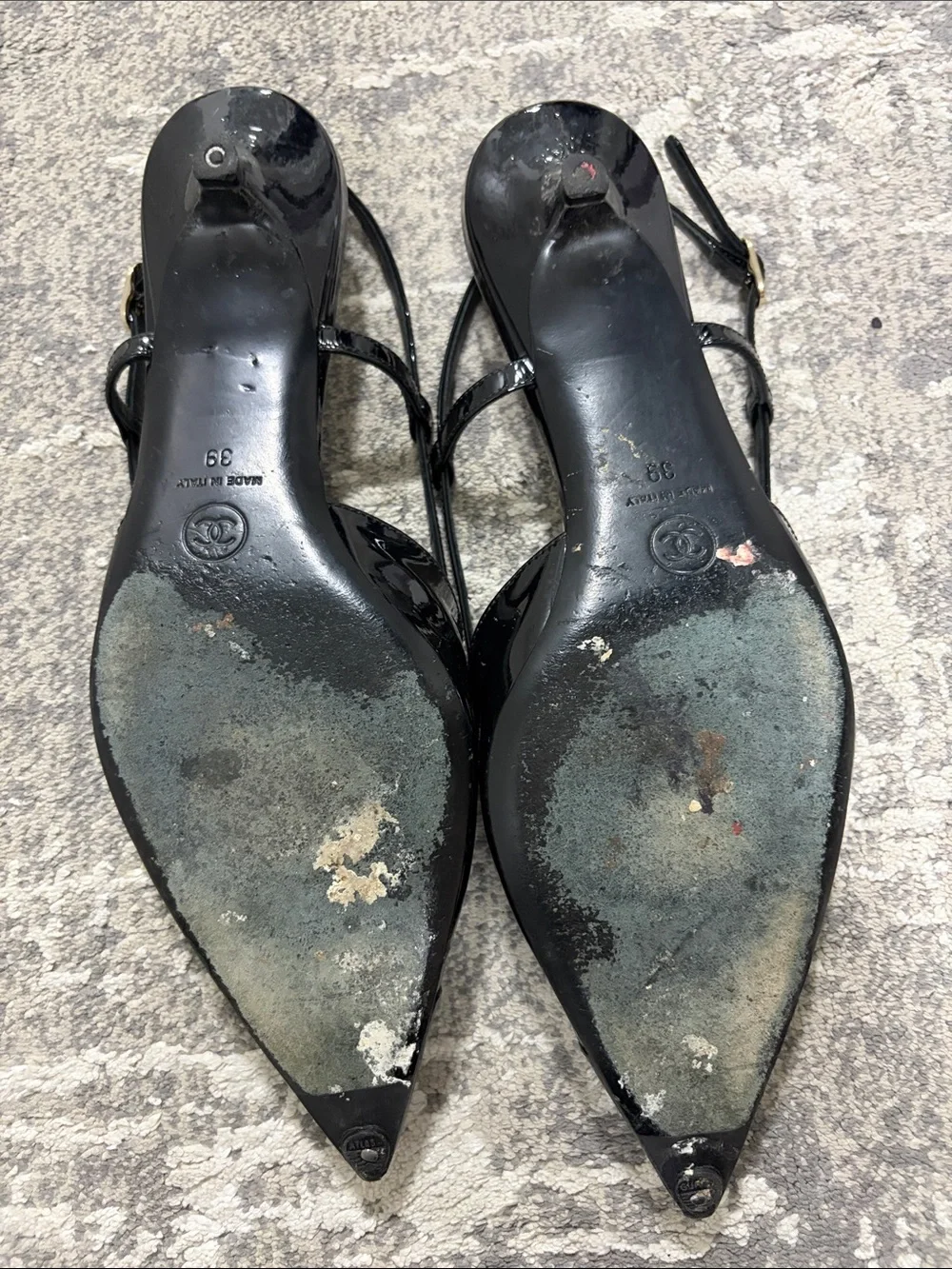 CHANEL Black Patent Leather Pointed Slingback Mules